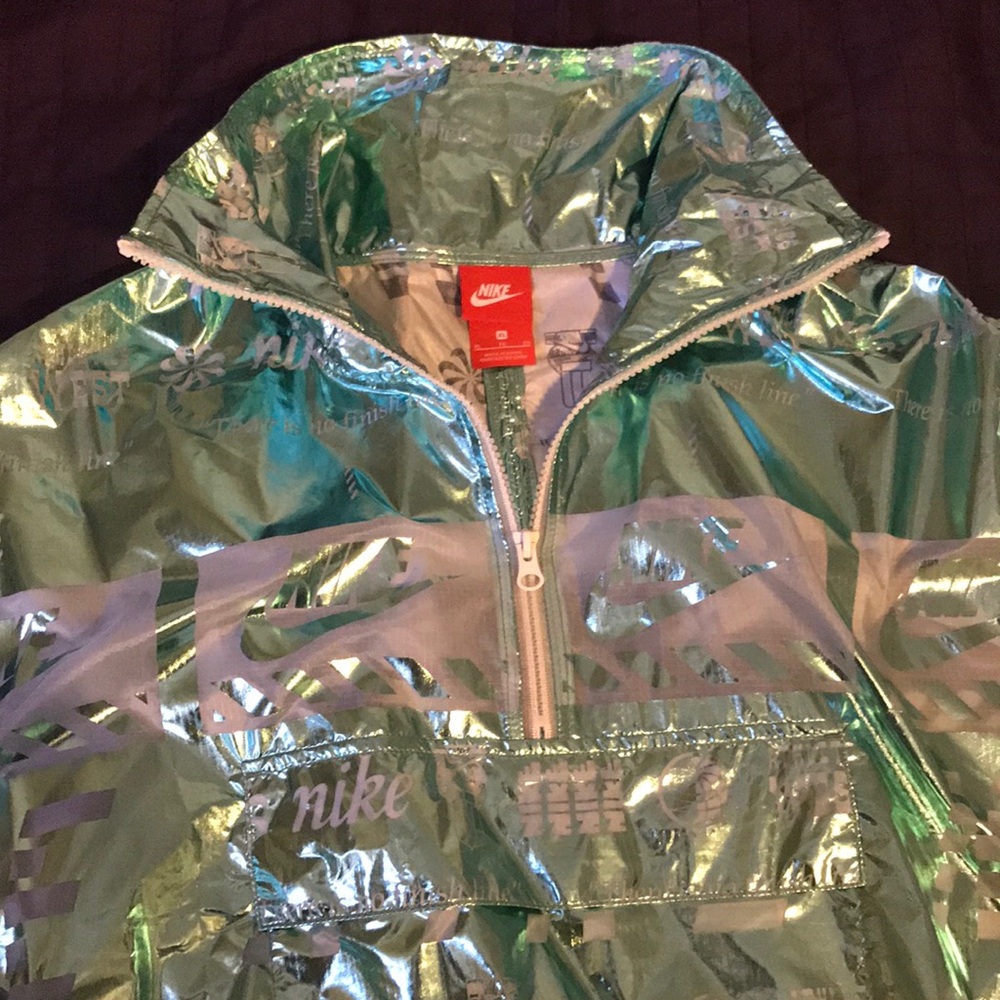 Nike windbreaker